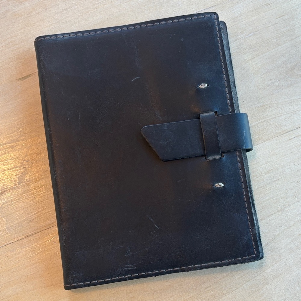RUSTICO VEGETABLE TANNED BLACK LEATHER JOURNAL WITH PAPER